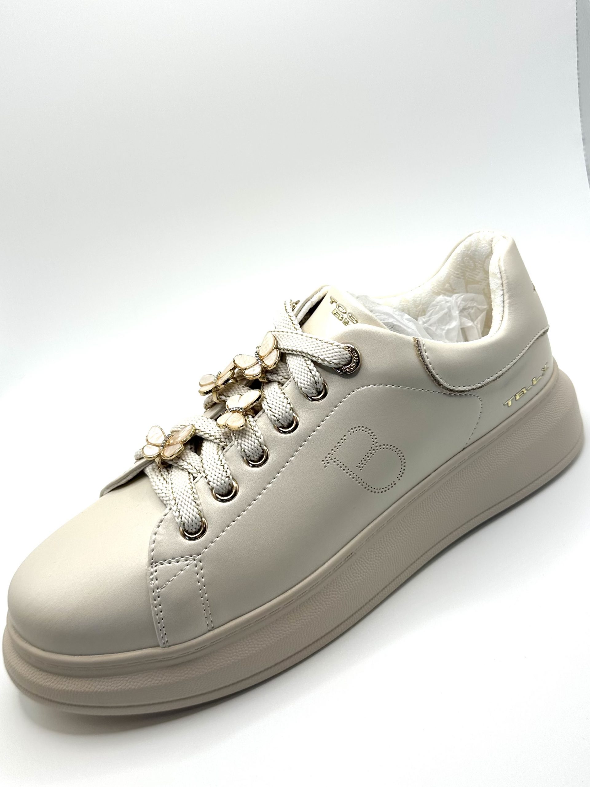 sneaker gioiello astrid con perle sneaker gioiello astrid con perle